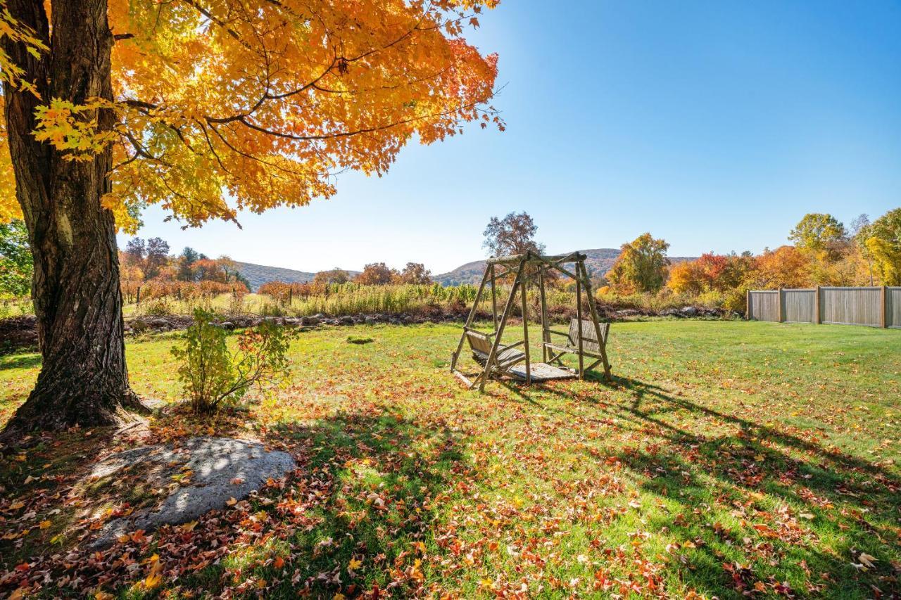 Country Lake House Nestled Between Vineyards Warren ภายนอก รูปภาพ